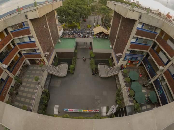 Suites Las Plazas Cuernavaca Bagian luar foto